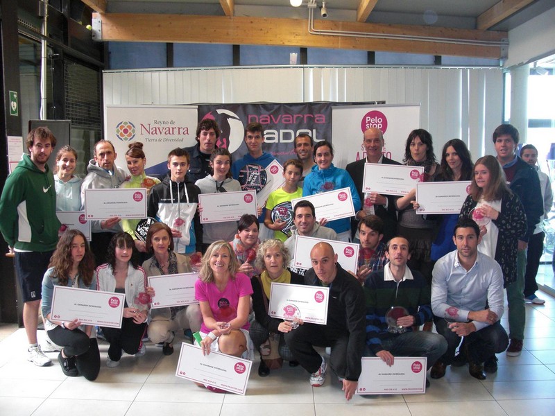 I&ntilde;igo Zandio y Maria Garai Campeones Navarros Mixtos en el Trofeo Pelostop